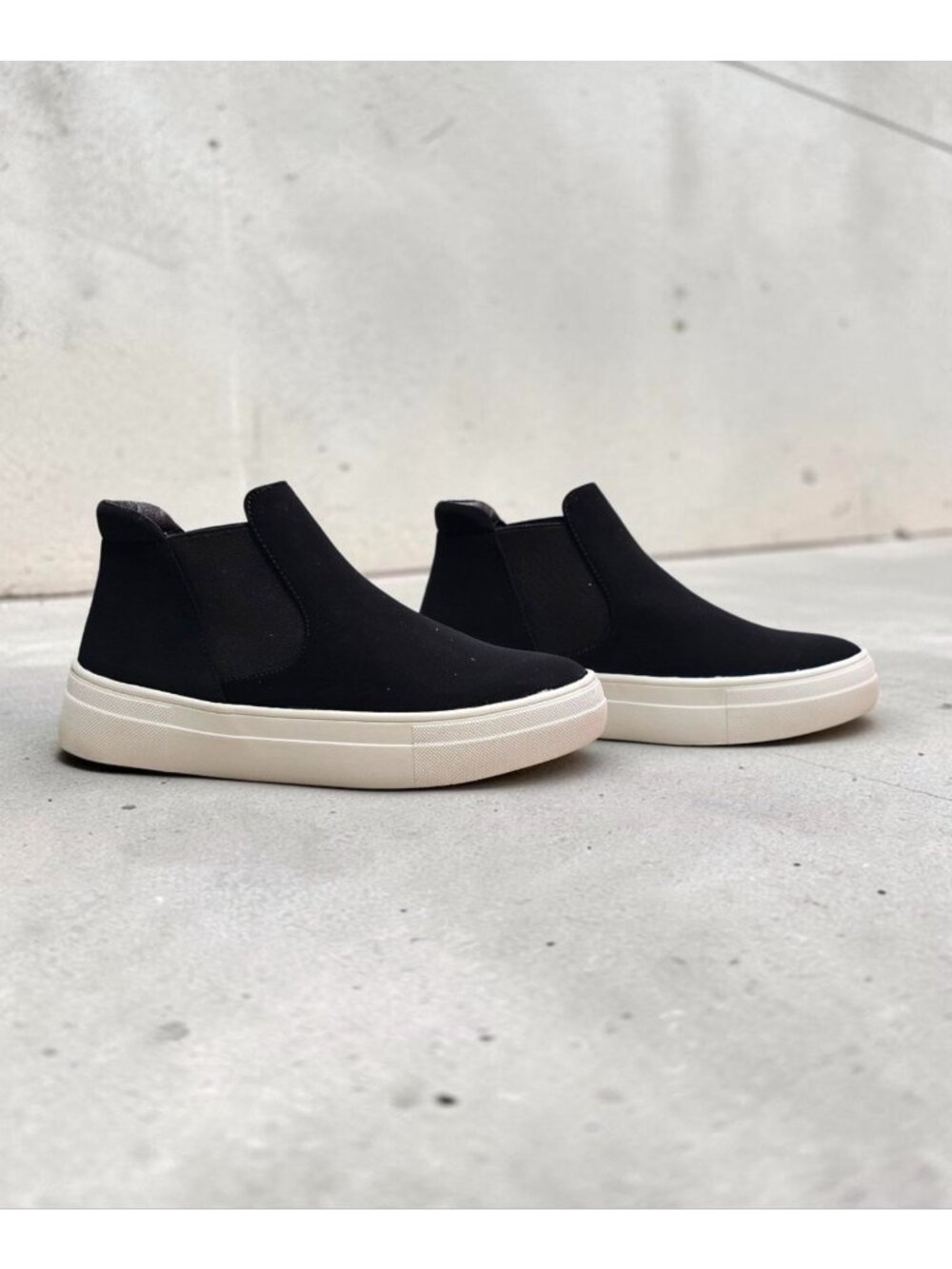 Black Chelsea Slip On Sneakers Platform Sole Minimalist Ankle Boots